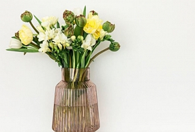 Kā ilgāk saglabāt rozes vāzē: pārbaudīti padomi 