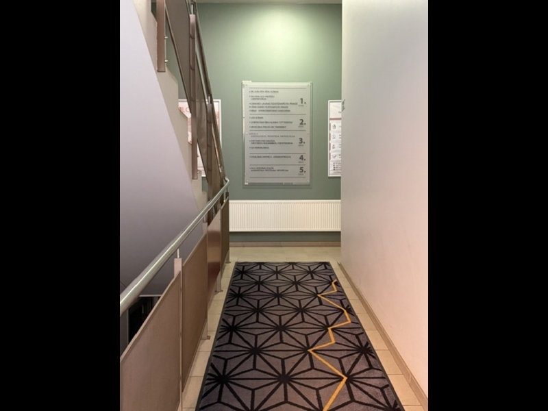 "Acu veselības centrs"