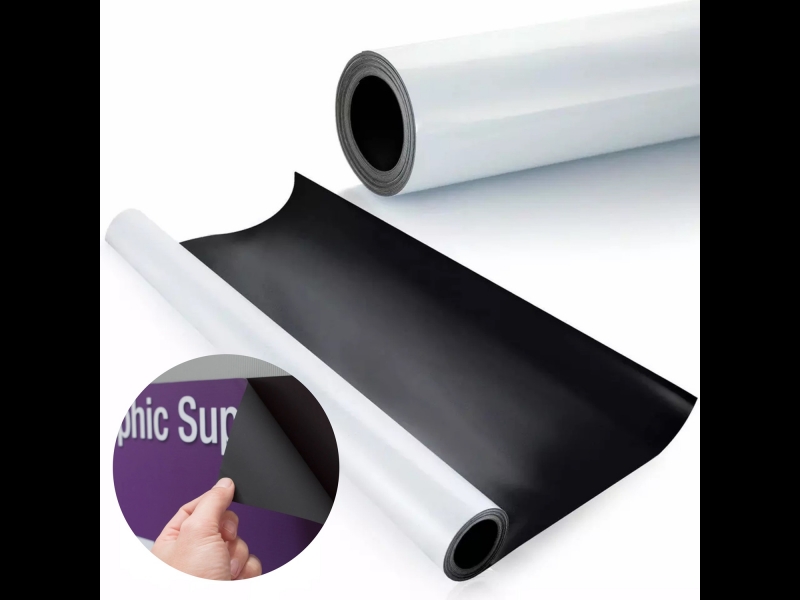 Magnētiskā līmplēve