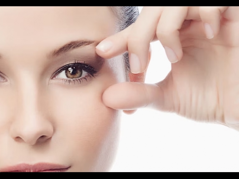 Acu plakstiņu korekcija