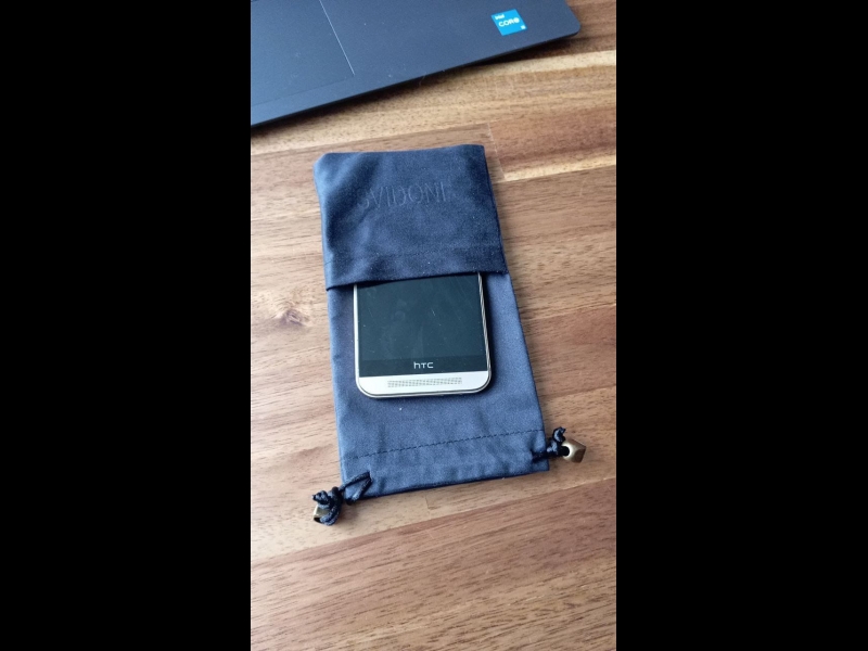 EML aizsardzības telefona maciņš