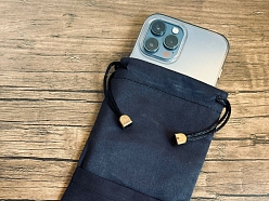 Ekranizējošs telefona maciņš