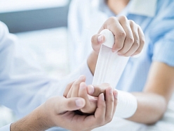 medicīniskā palīdzība