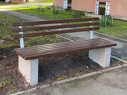 sols ar atzveltni