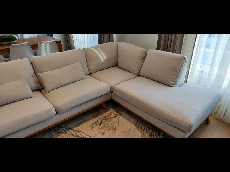 Dīvānu ķimiskā tīrīšana