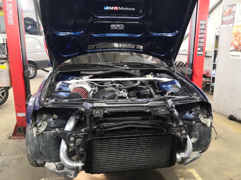 AMR Motors