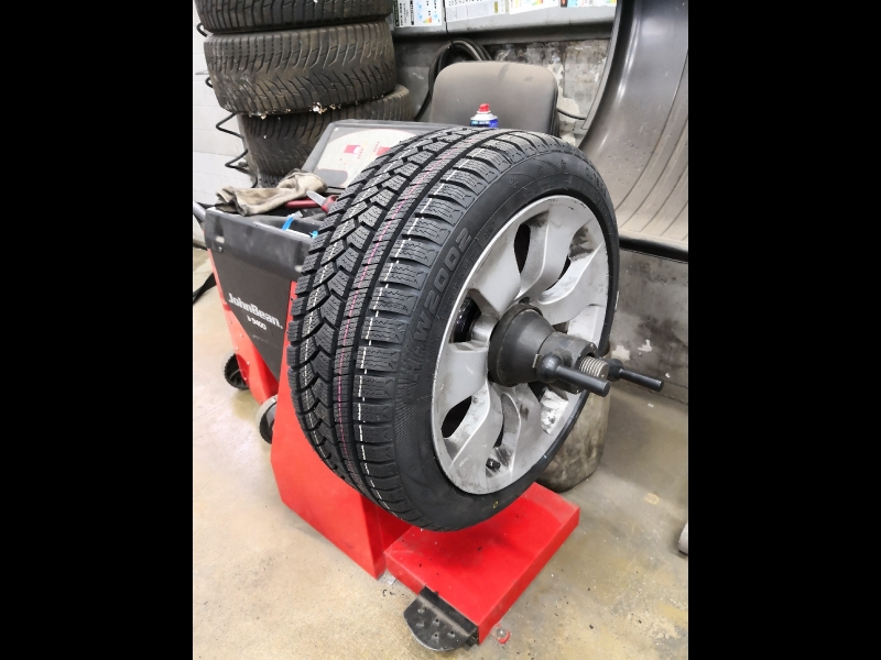 Riepu balansēšana www.amrmotors.lv