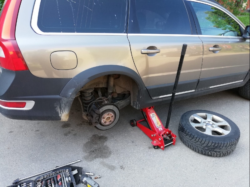 Diennakts tehniskā palīdzību uz ceļa vai pie jūsu mājam