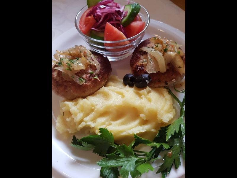 Galdu klāšana, banketi, kulinārija