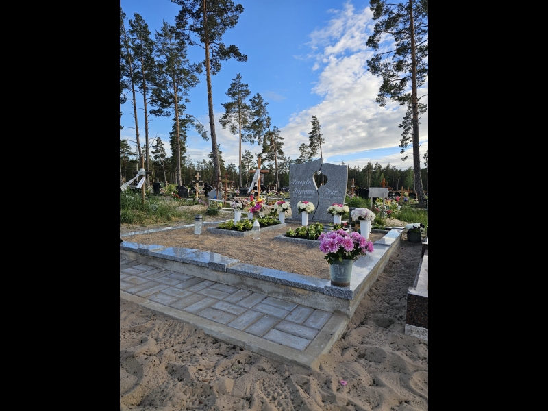 kapu pieminekļu mazgāšana