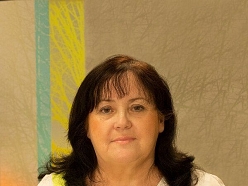 Antoņina Malošika ārsts-stomatologs