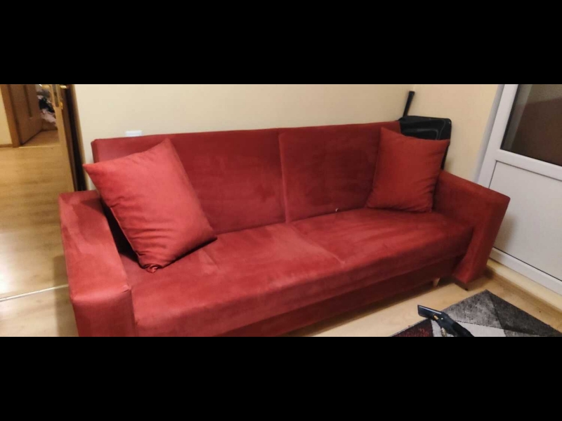 Dīvānu ķimiskā tīrīšana