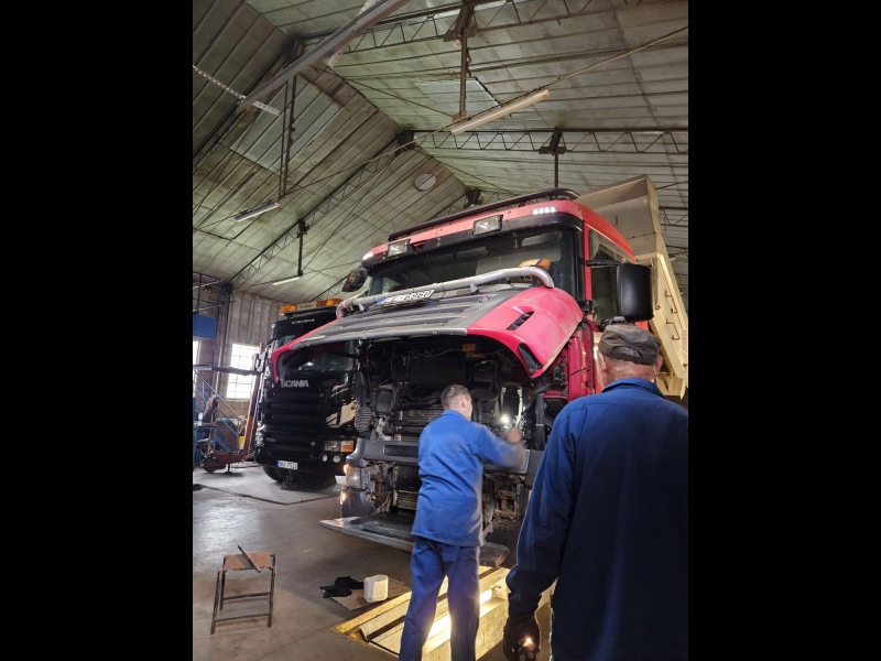 Kravas auto remonts