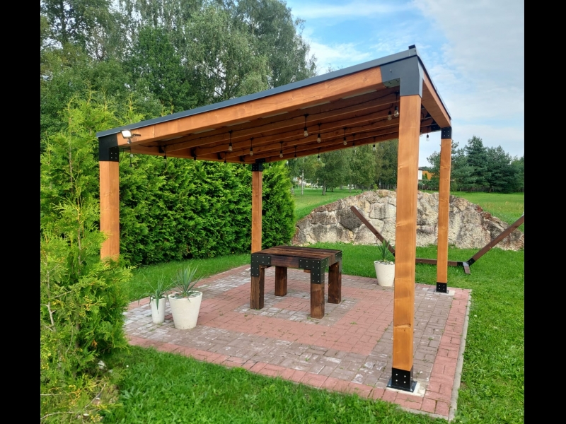 Pergolas un Nojumes