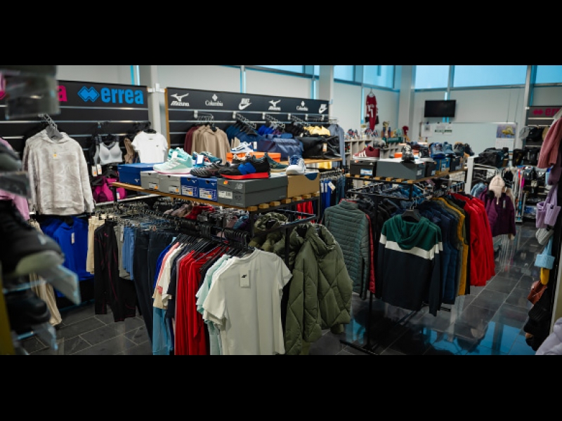 Sporta apģērbi un apavi