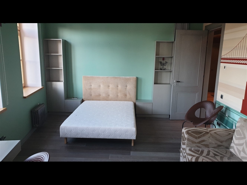 Mēbeļu piegāde un uzstādīšana