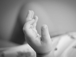 Ārsta palīdzība grūtniecēm un topošajiem vecākiem