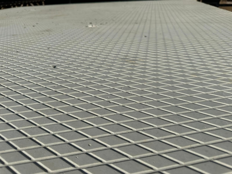 LAT SLABS produkcija