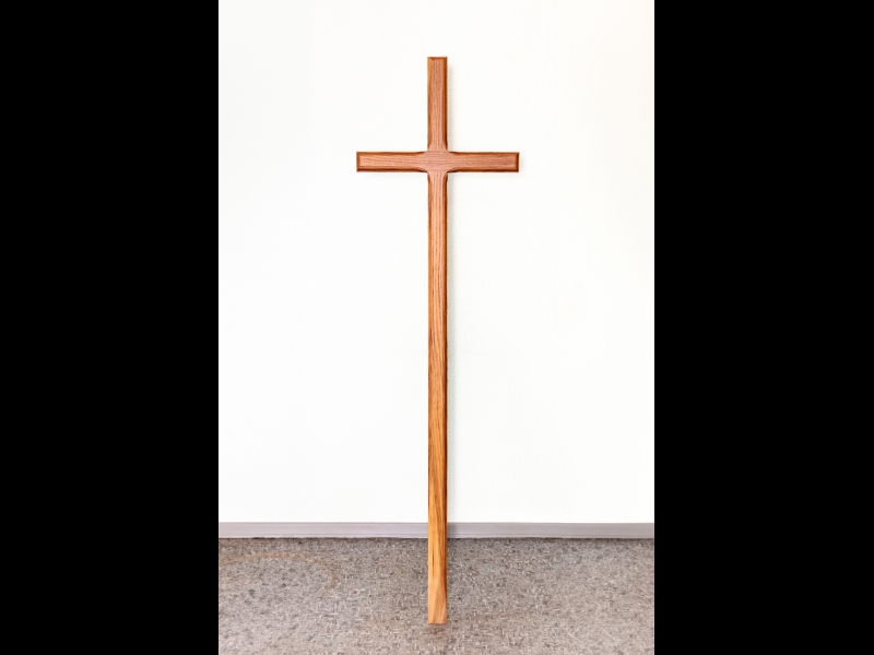 Apbedīšanas piederumi, krusts