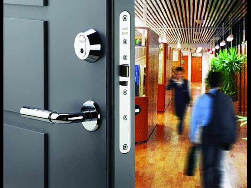 "Raed Lock" Atslēgu izgatavošana