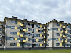 REHAU SYNEGO logi mājās Valmierā. Ražotājs, Windows Factory