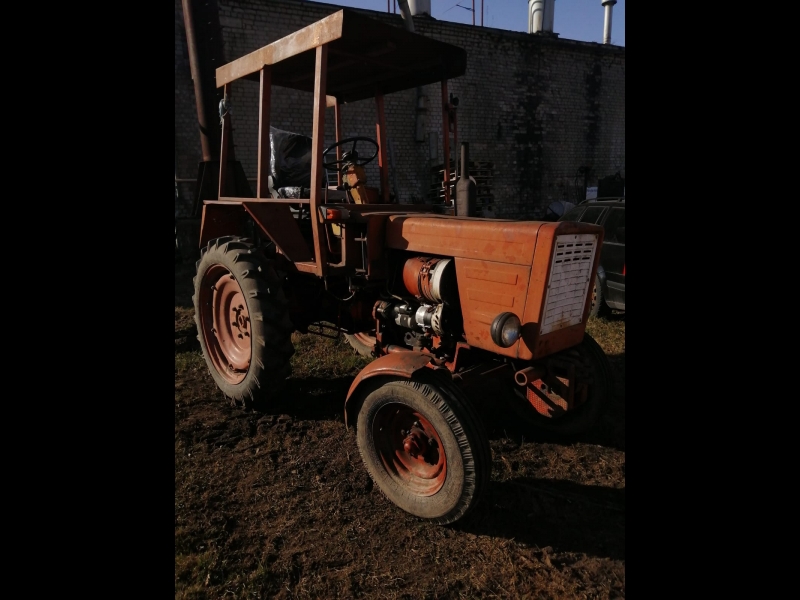 Dažāda veida traktortehnikas remonts