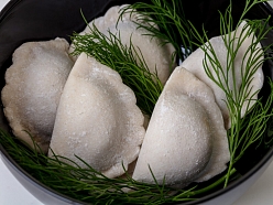 Bezglutēna vegāniskie pelmeņi