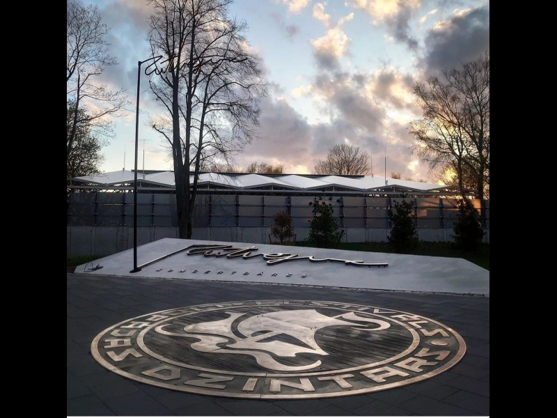 Radoši dizainētie elementi, kas piedāvā unikālus un personalizētus risinājumus.