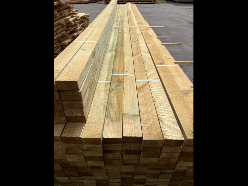 Kokmateriālu tirdzniecība