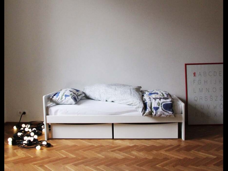 MOSKOS vienvietīga gulta