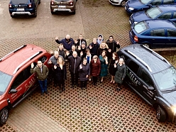 Delta Kompānija, SIA kolektīvs