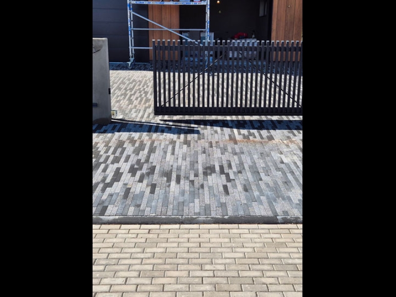 teritorijas vārtu uzstādīšana
