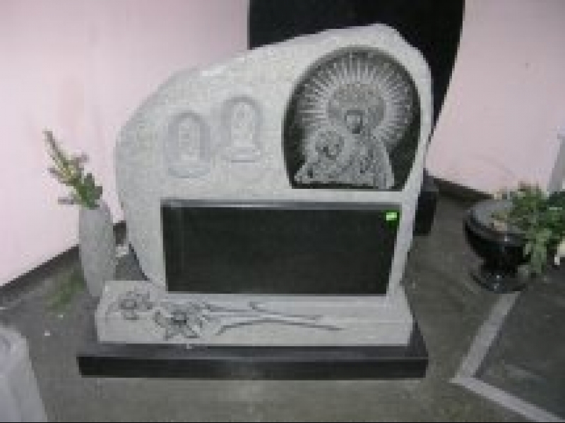 Akmens BM piemineklis