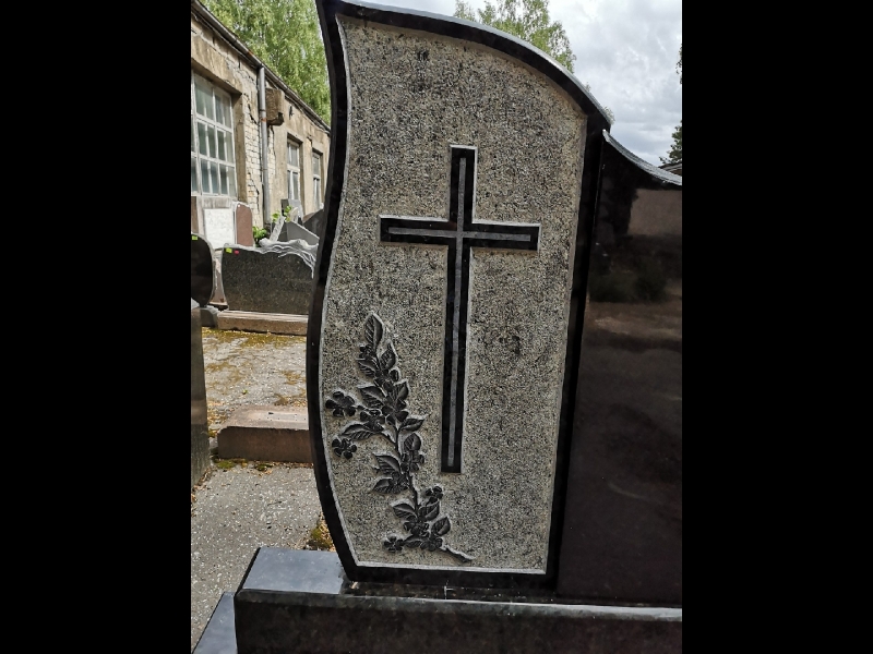 Akmens BM piemineklis