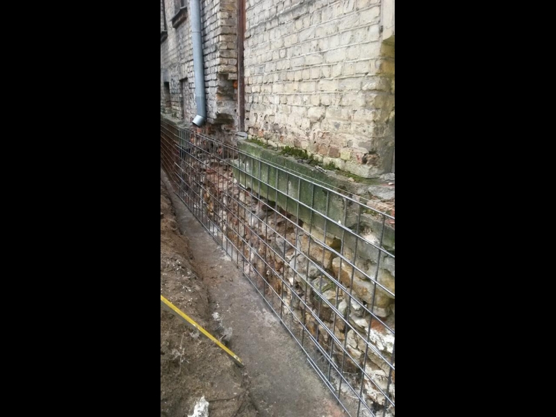 Pamatu betonēšana un stiprināšana