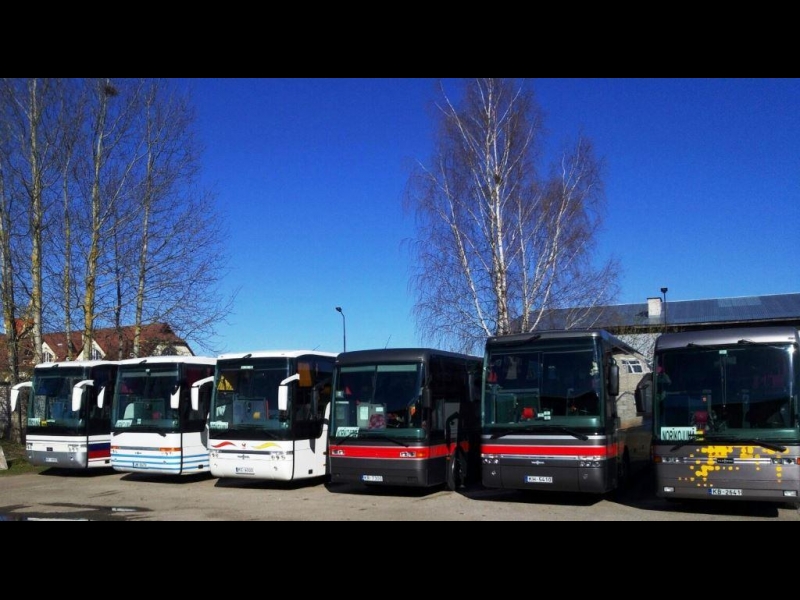 Autobusu noma tūristiem