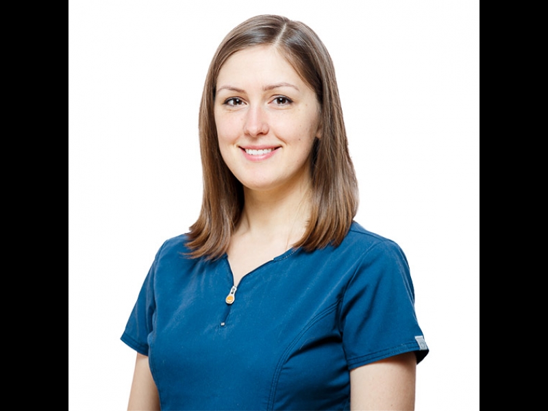 Dr. Inga Arnava, zobārste