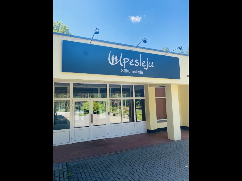 Upesleju sākumskola