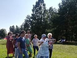 Dieniņas, lauku māja