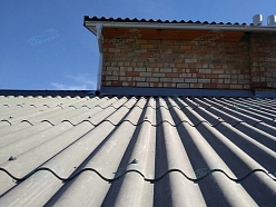 Bezazbesta šīfera montāža