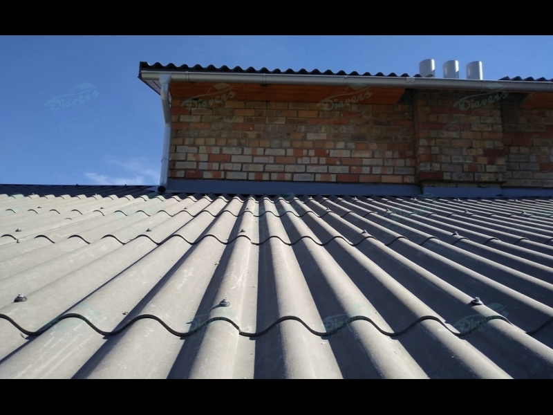 Bezazbesta šīfera montāža