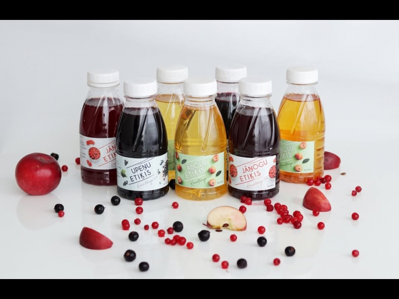 Upeņu, abolu, jāņogu etiķis