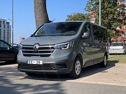 Mikroautobusu īre