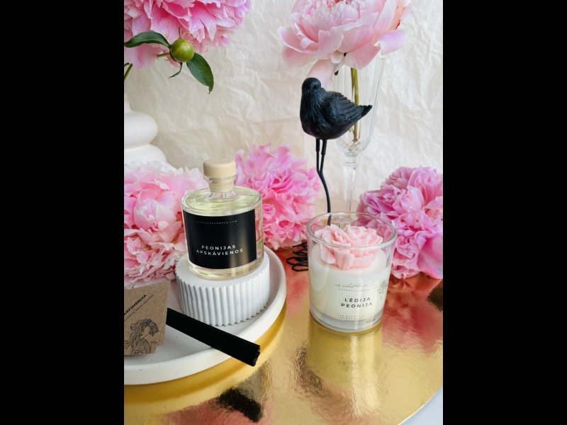 Dāvanu komplekti sievietēm