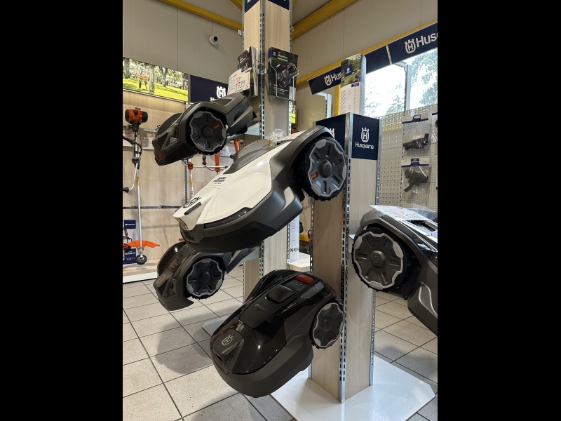 Husqvarna roboti