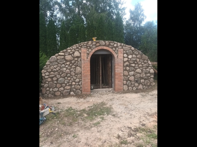 akmens pagrabi