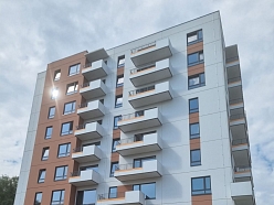 Daudzdzīvokļu māja