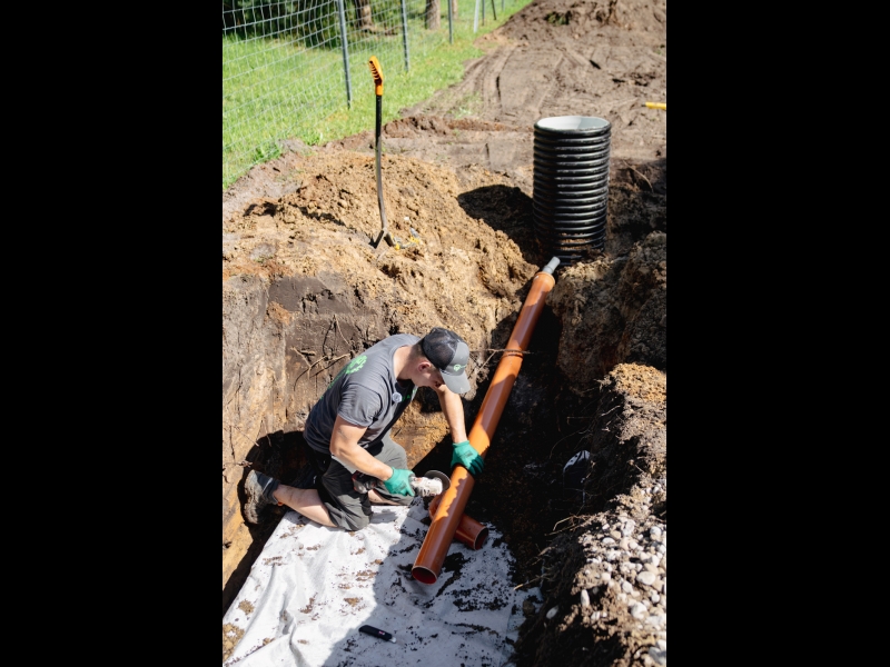 Bioloģiskās kanalizācijas tvertnes, septiķi, ūdens apgāde