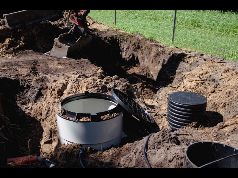 Bioloģiskās kanalizācijas tvertnes, septiķi, ūdens apgāde