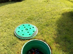 Ūdens sūkņa sistēma ar cauruļu savienojumu